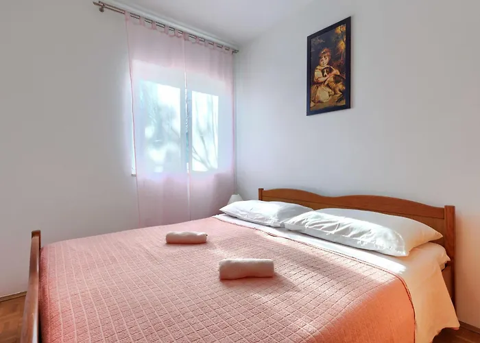 Appartamento Perkovic-3 By Interhome