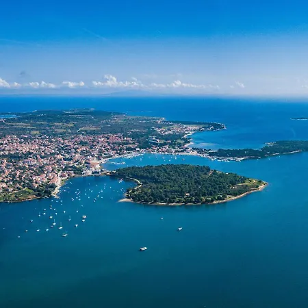 Perkovic-3 By Interhome