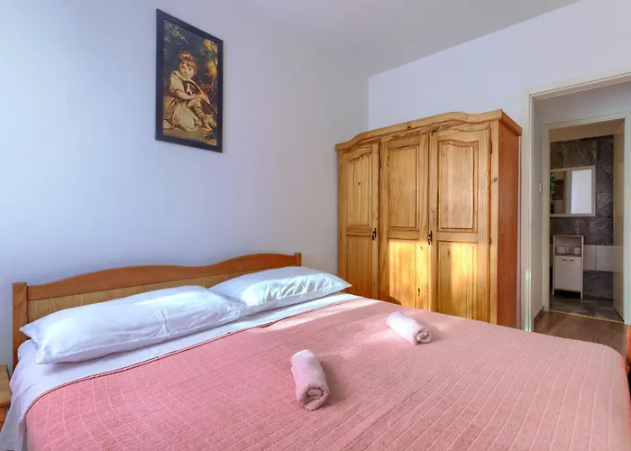 Apartman Perkovic-3 By Interhome