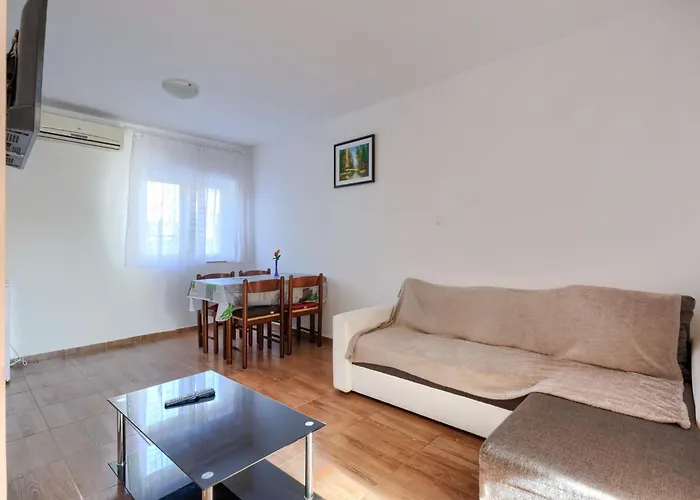 Apartman Perkovic-3 By Interhome *